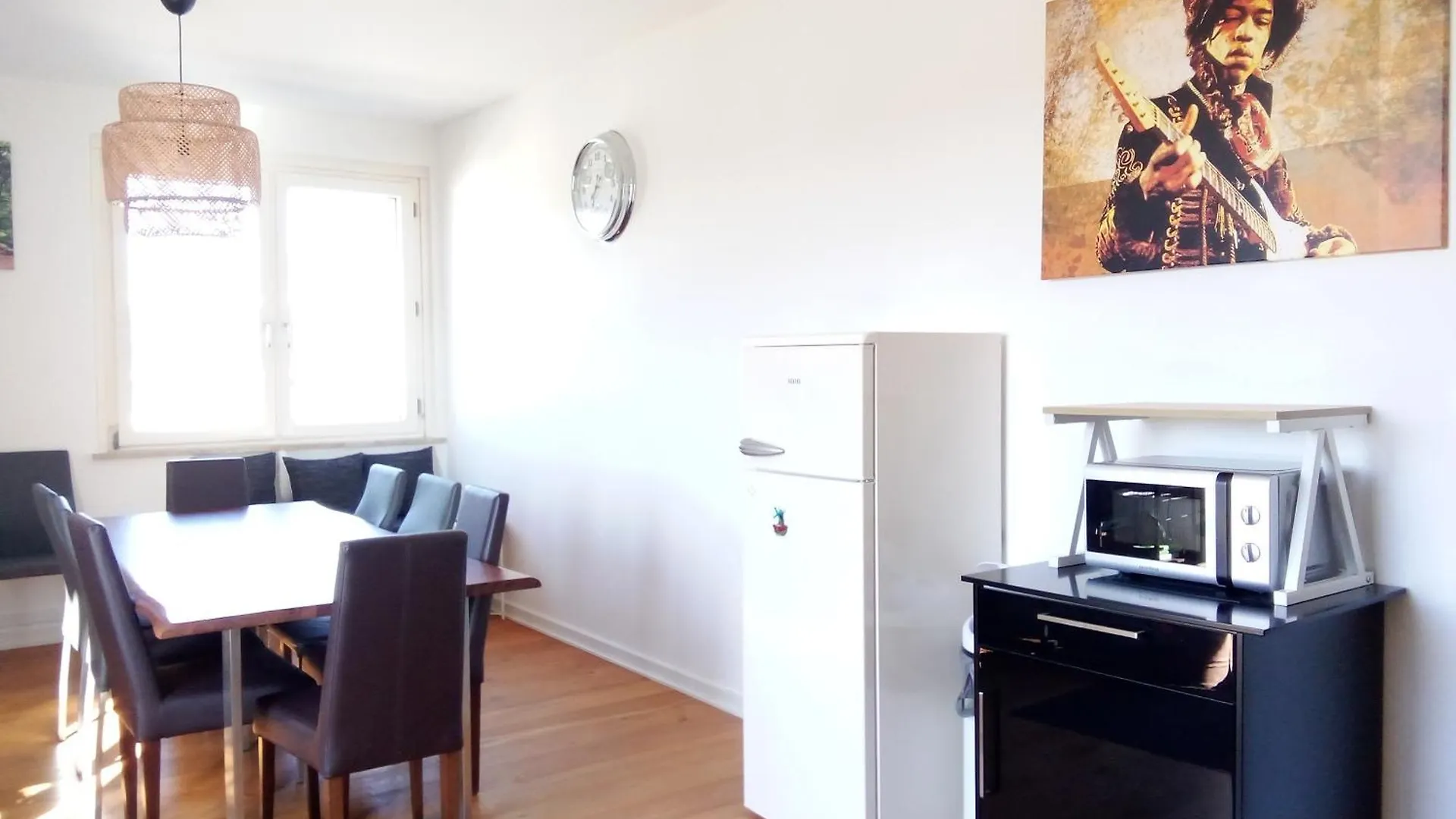 Virginie Apartments - Grosszuegige 145 Qm Mit Balkon Und Parkplatz Augsburg 0*,